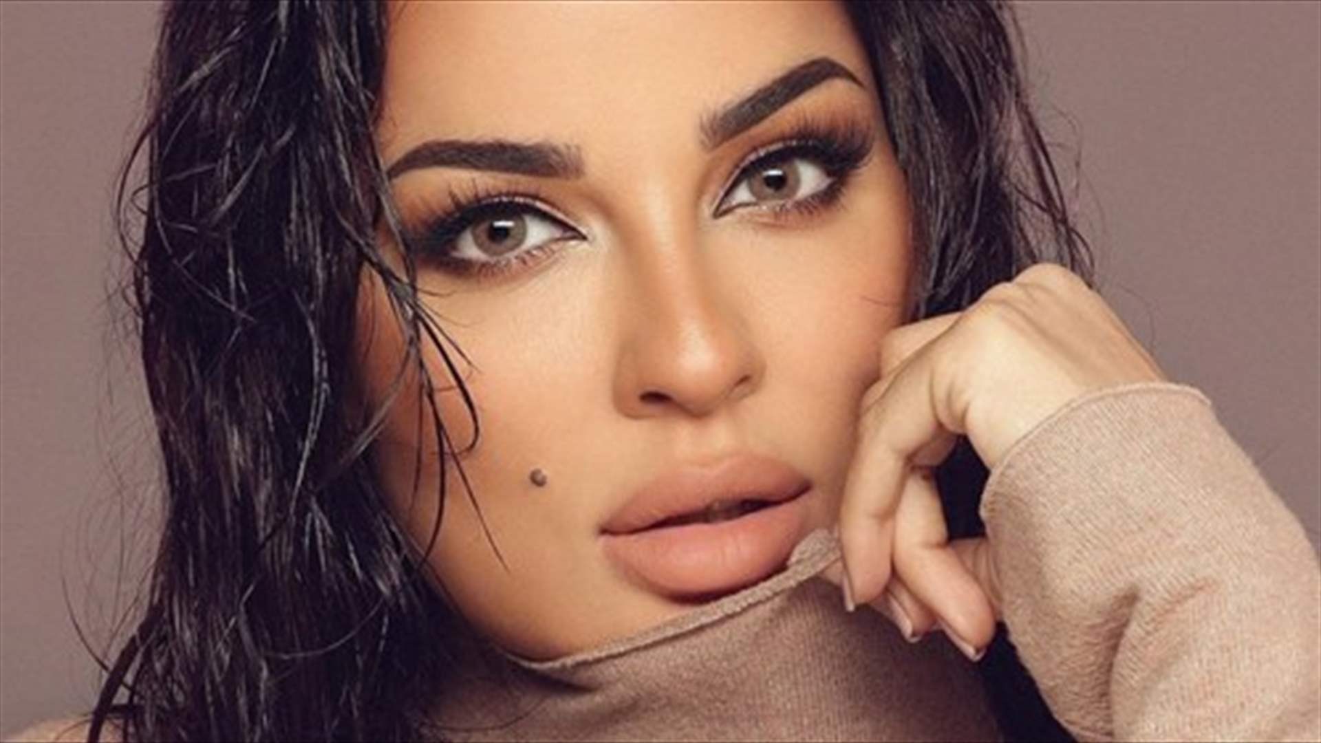 الكاميرا ترصد نادين نسيب نجيم مع ويل سميث... "تحجج بالحوار معها للتقرّب منها"