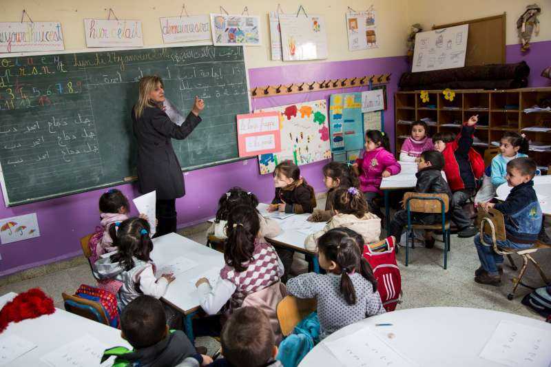 السنة الدراسية المقبلة..الرواتب بالأرض والأقساط في الأعالي