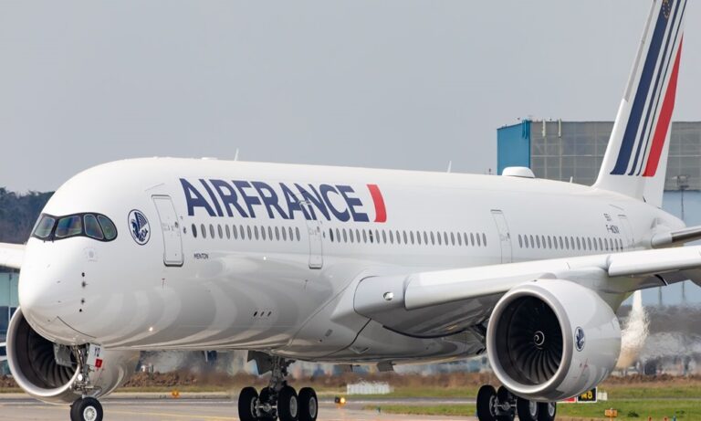 “AirFrance” تعلّق رحلاتها إلى بيروت وتل أبيب