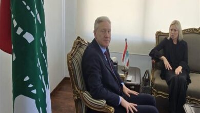 رجي: للضغط على إسرائيل لتنفيذ التزاماتها