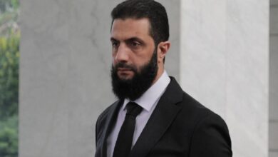 هل يحضر الشرع القمة العربية في بغداد؟