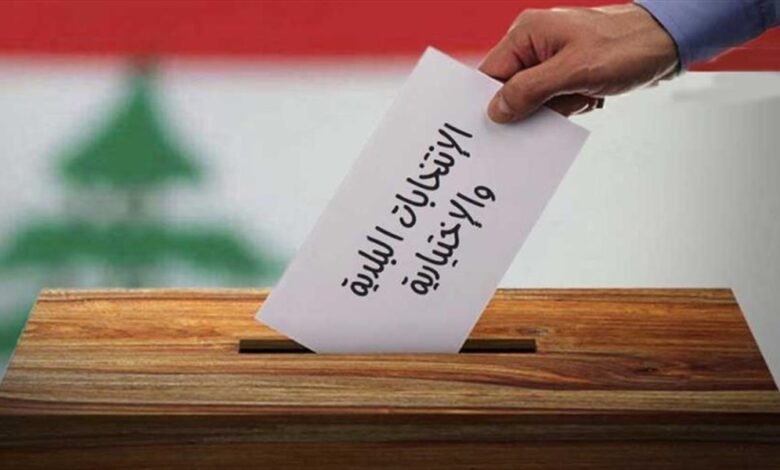 تسلّم صناديق الاقتراع من محافظة جبل لبنان
