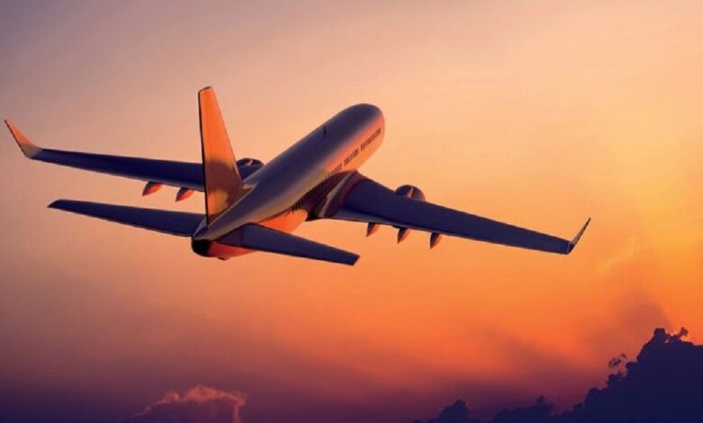 طائرة إماراتية ثالثة تحطّ في بيروت