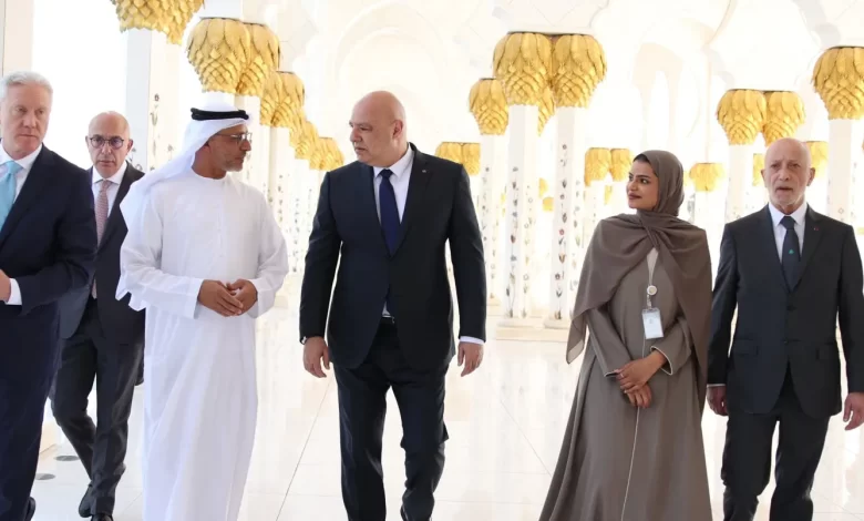 ارتياح لبناني الى نتائج زيارة عون الإماراتية